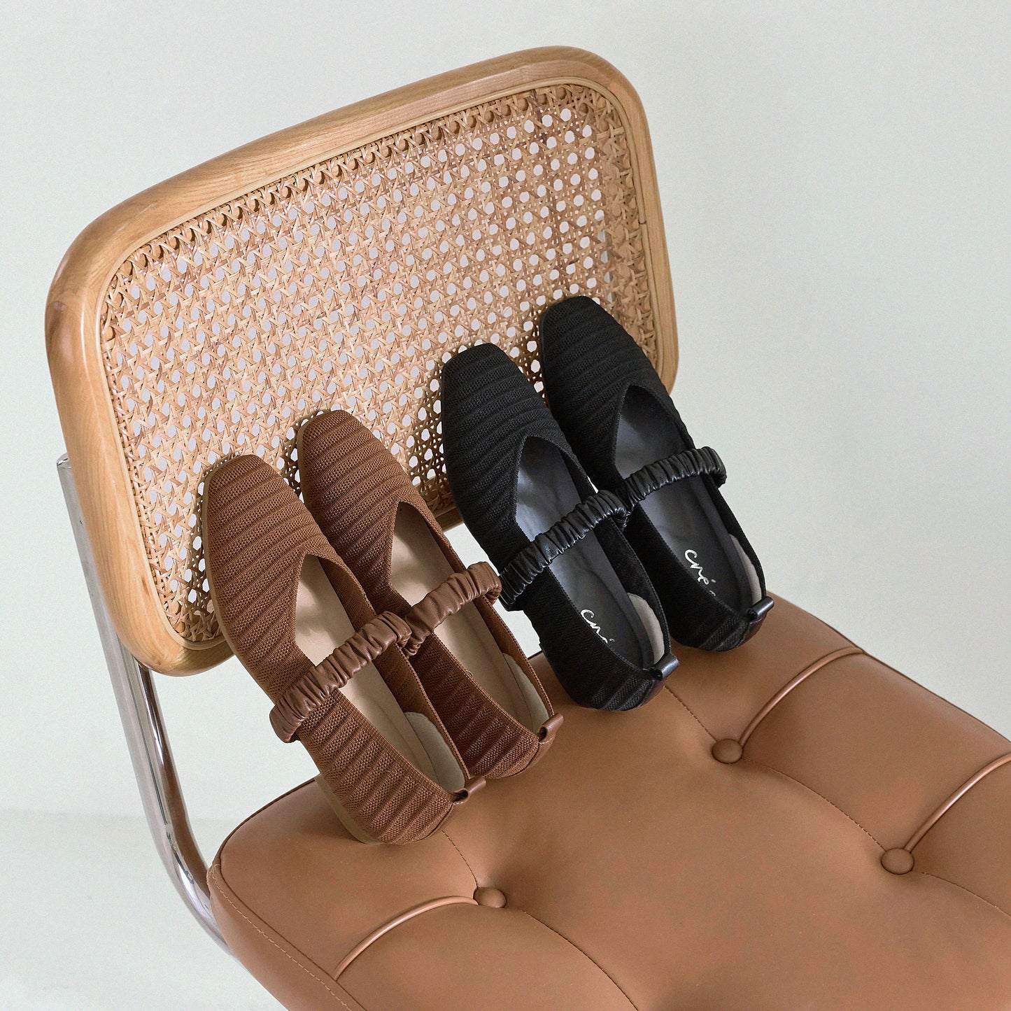 Dusky Band 皮革束帶瑪莉珍