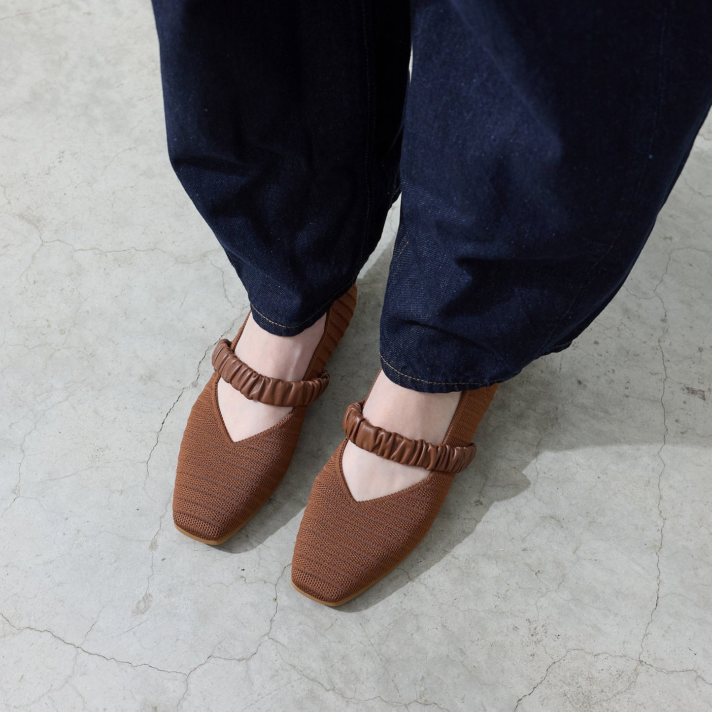 Dusky Band 皮革束帶瑪莉珍