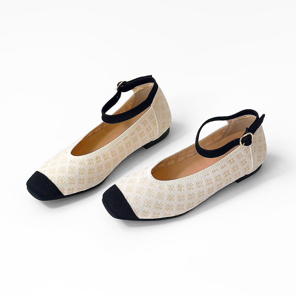 Daisy Wreath 繫帶花朵瑪莉珍