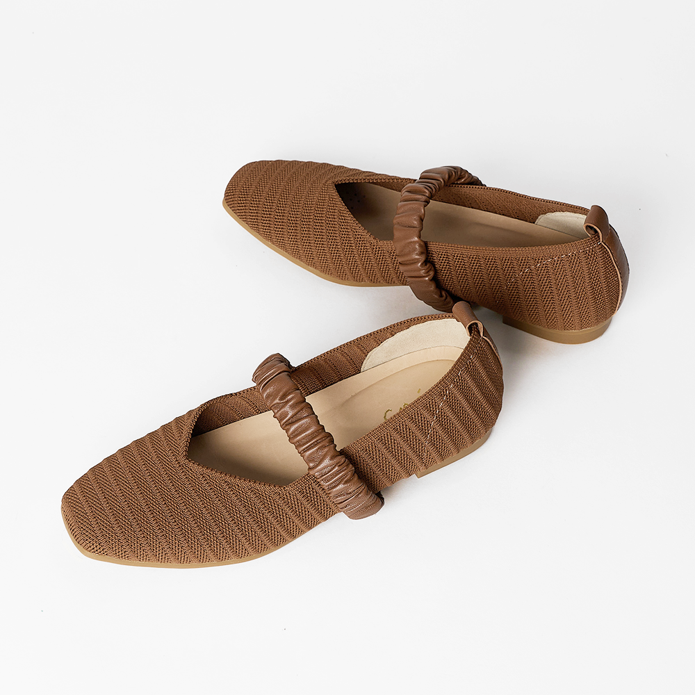 Dusky Band 皮革束帶瑪莉珍